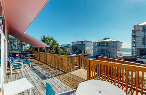 Gulf Trace House | 200 m² House ∙ 4 bedrooms ∙ 12 guests