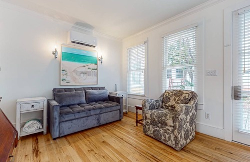 Seaside Cottage | 211 m² Cabin ∙ 1 bedroom ∙ 3 guests