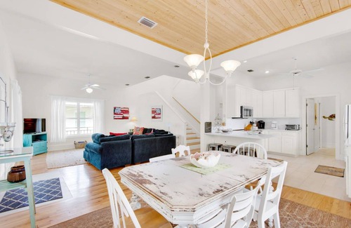 Inlet Beach House | 213 m² House ∙ 3 bedrooms ∙ 9 guests