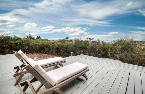 Four Mile Village House | 215 m² House ∙ 4 bedrooms ∙ 12 guests