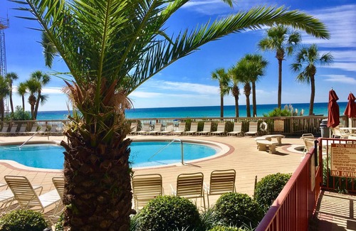 Gulf Lagoon Beach Condo | 216 m² Condo ∙ 3 bedrooms ∙ 8 guests