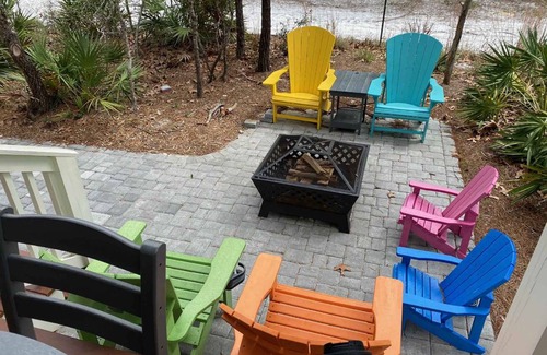 Lakeside at Blue Mountain Beach House | 216 m² House ∙ 4 bedrooms ∙ 12 guests