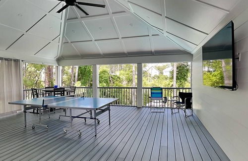 Lakeside at Blue Mountain Beach House | 231 m² House ∙ 4 bedrooms ∙ 10 guests