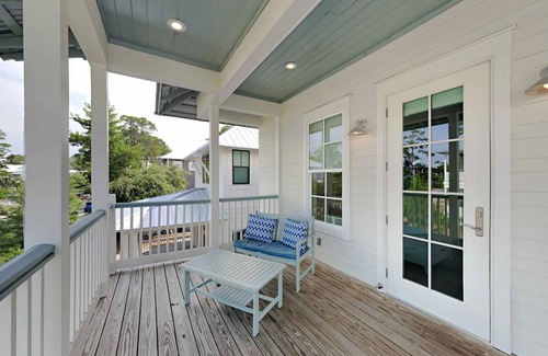 Lakeside at Blue Mountain Beach House | 231 m² House ∙ 4 bedrooms ∙ 10 guests
