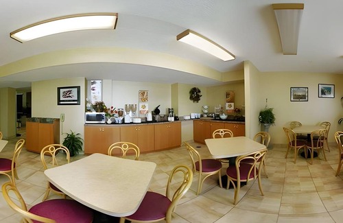 Thomas Drive Hotel | 24 m² Hotel ∙ 10 guests