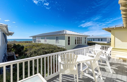 Seaside House | 244 m² House ∙ 6 bedrooms ∙ 12 guests