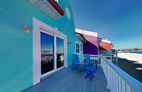Sunset Pass House | 248 m² House ∙ 5 bedrooms ∙ 12 guests