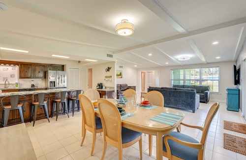 Woodlawn House | 250 m² House ∙ 5 bedrooms ∙ 12 guests