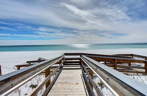 Villages of Crystal Beach House | 257 m² House ∙ 5 bedrooms ∙ 12 guests