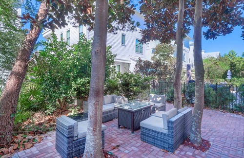 Seagrove Beach House | 262 m² House ∙ 4 bedrooms ∙ 14 guests