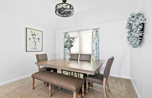 Navarre House | 268 m² House ∙ 4 bedrooms ∙ 13 guests