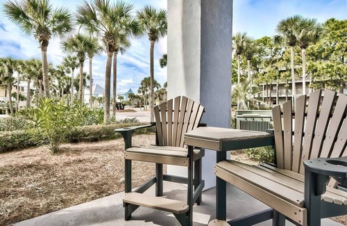 Gulf Place Condo | 300 Feet from the Beach, Steps to the Seasonally Heated Pool - Cabana 111 at Gul