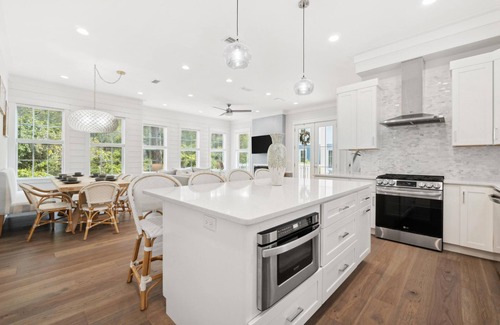 Treetop House | 30A Beach House - Sleeps 18 - 5 Bedrooms - Pool, Walking Trail Free Golf Daily!