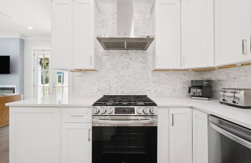 Treetop House | 30A Beach House - Sleeps 18 - 5 Bedrooms - Pool, Walking Trail Free Golf Daily!