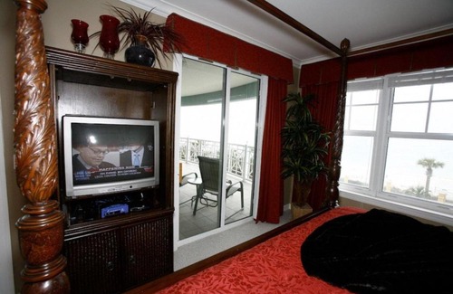 Silver Sands Beach House | 312-EnSoleil