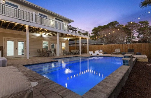 Gulfview Heights House | 325 m² House ∙ 6 bedrooms ∙ 18 guests