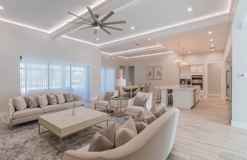 North Naples House | 325 m² House ∙ 4 bedrooms ∙ 10 guests