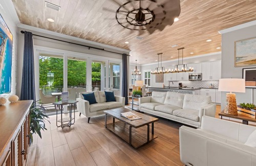 Miramar Beach House | 351 m² House ∙ 7 bedrooms ∙ 19 guests