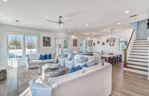 Seacrest House | 436 m² House ∙ 8 bedrooms ∙ 28 guests