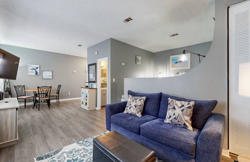 Fort Walton Beach Condo | 48 m² Condo ∙ 4 guests