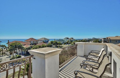 Destiny Grand Palms House | 5 O'Clock Somewhere by Five Star Properties