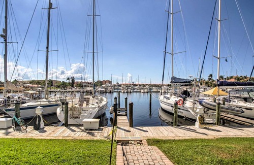 Burnt Store Marina Apartment | 55 m² Apartment ∙ 1 bedroom ∙ 4 guests