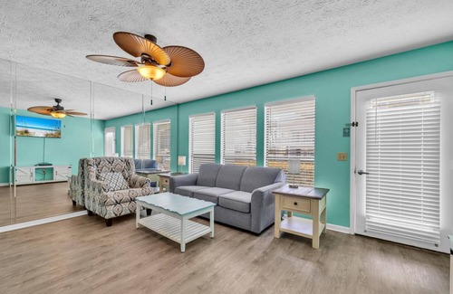 West Panama City Beach Condo | 58 m² Condo ∙ 1 bedroom ∙ 6 guests