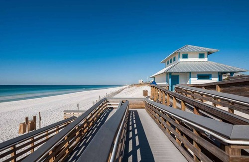 Miramar Beach Condo | 60 m² Condo ∙ 1 bedroom ∙ 4 guests