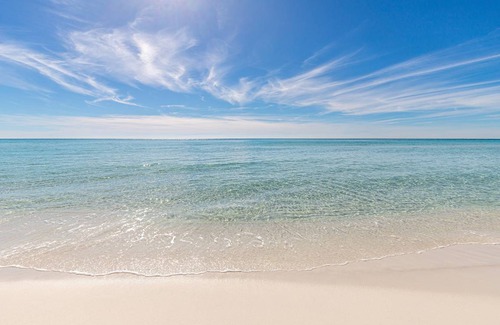 Crystal Beach Condo | 63 m² Condo ∙ 1 bedroom ∙ 6 guests