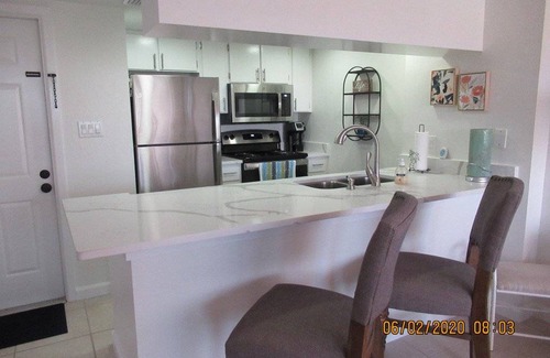 Burnt Store Marina Condo | 68 m² Condo ∙ 1 bedroom ∙ 4 guests