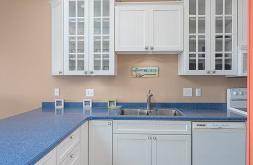 Pensacola Beach Condo | 70 m² Condo ∙ 2 bedrooms ∙ 6 guests