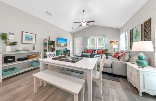 El Centro Beach House | 🏖️700yds to Beach-Pool-Grill-Gas Firepit-Beach Life🏖️