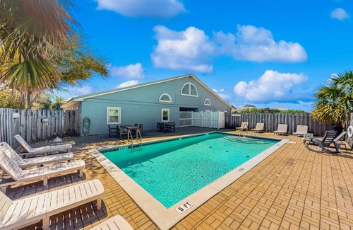 St. George Island Condo | 71 m² Condo ∙ 2 bedrooms ∙ 6 guests
