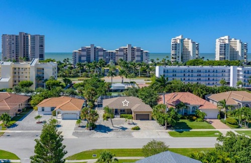 Marco Island House | 772 Seagrape Dr
