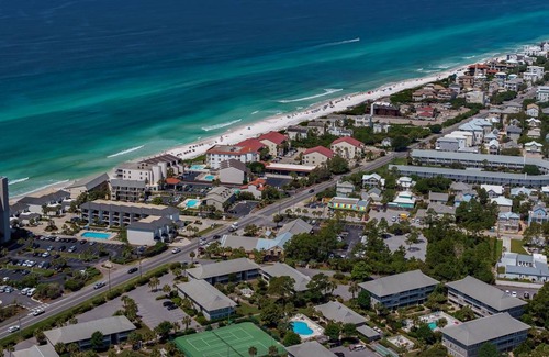 Seagrove Beach Apartment | 78 m² Apartment ∙ 2 bedrooms ∙ 7 guests