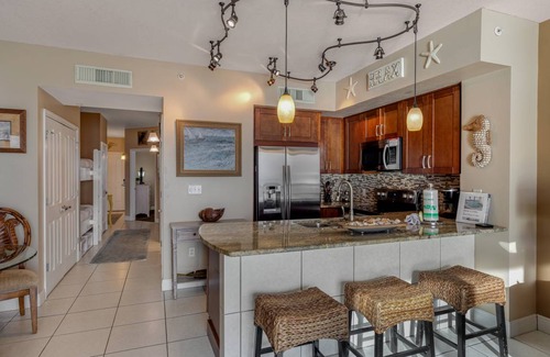 Miramar Beach Condo | 79 m² Condo ∙ 1 bedroom ∙ 4 guests