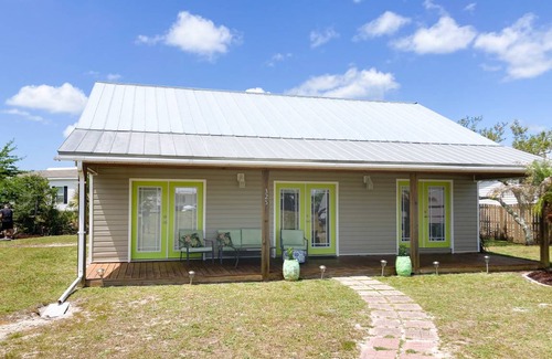 Port St. Joe Cottage | 80 m² Cabin ∙ 1 bedroom ∙ 4 guests