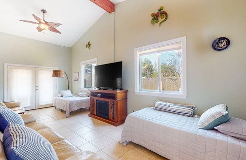 Port St. Joe Cottage | 80 m² Cabin ∙ 1 bedroom ∙ 4 guests