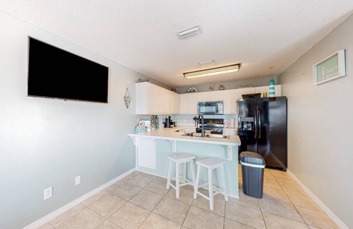 Navarre Beach Condo | 80 m² Condo ∙ 1 bedroom ∙ 6 guests