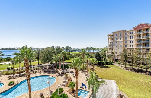 Upper Grand Lagoon Condo | 84 m² Condo ∙ 1 bedroom ∙ 2 guests