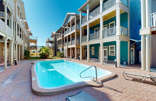 Crescent Beach House | 86 m² House ∙ 2 guests