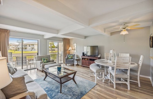 Holiday Isle Condo | 88 m² Condo ∙ 2 bedrooms ∙ 4 guests