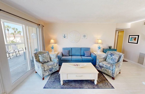 Holiday Isle Condo | 88 m² Condo ∙ 2 bedrooms ∙ 6 guests