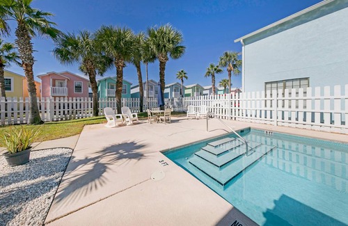 West Panama City Beach House | 88 m² House ∙ 2 bedrooms ∙ 8 guests