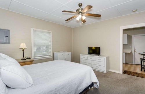 Southeast Pensacola House | 8th Ave Cottage
