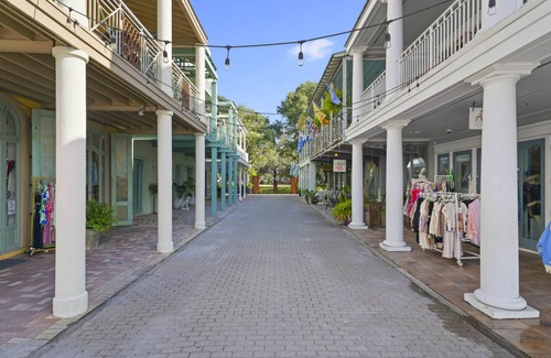 Seaside Condo | 93 m² Condo ∙ 2 bedrooms ∙ 6 guests