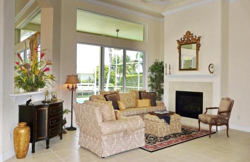 Marco Island House | 931 Hyacinth Court