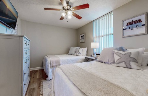 Gulf Lagoon Beach Condo | 95 m² Condo ∙ 2 bedrooms ∙ 8 guests