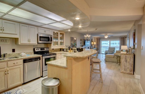 Harold Condo | 96 m² Condo ∙ 2 bedrooms ∙ 6 guests