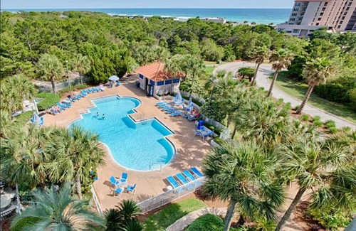 Four Mile Village Apartment | Apartment ∙ 2 bedrooms ∙ 8 guests